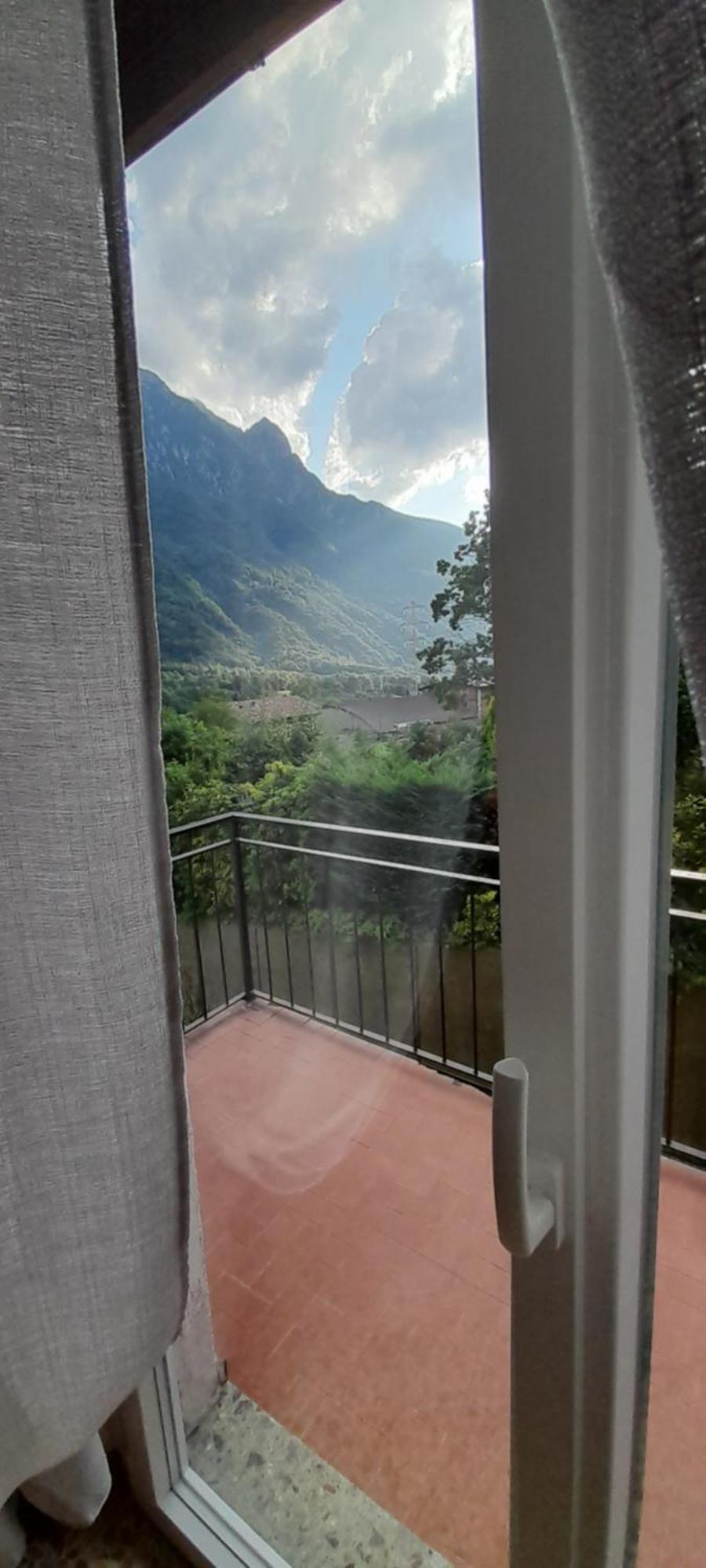 Ferienwohnung Casa Di Gianni Primaluna Exterior foto