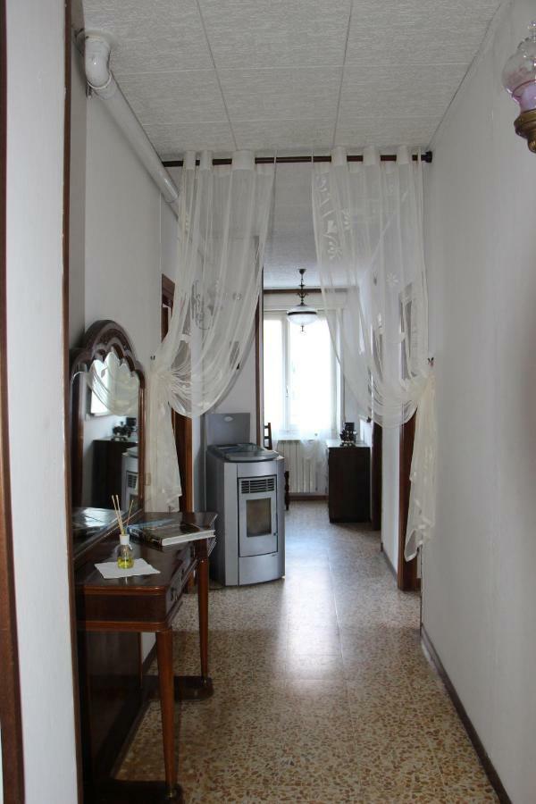 Ferienwohnung Casa Di Gianni Primaluna Exterior foto